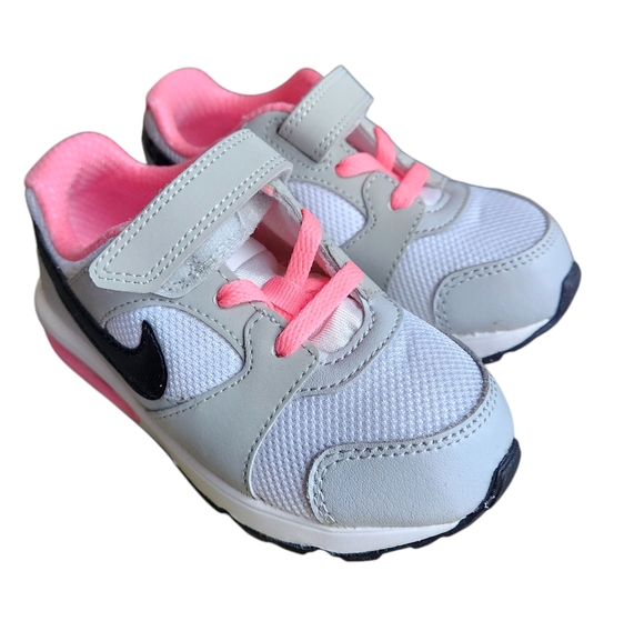 Air Max Coliseum Racer Kids Size 9C White Pink Black - Picture 4 of 8